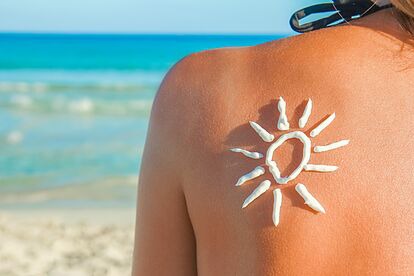 Sol, primavera… ¿y picazón en la piel? Podría ser alergia solar