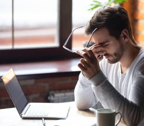 Cuidado ocular, la importancia de las gotas lubricantes. 
