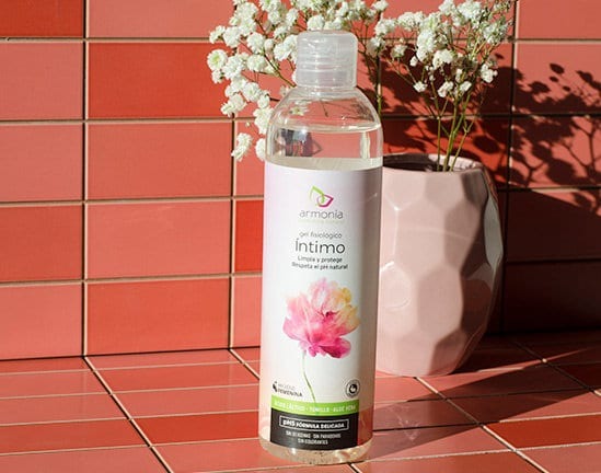 Gel para la zona íntima de la mujer